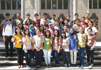 Interact with University of Indonesia students delegation